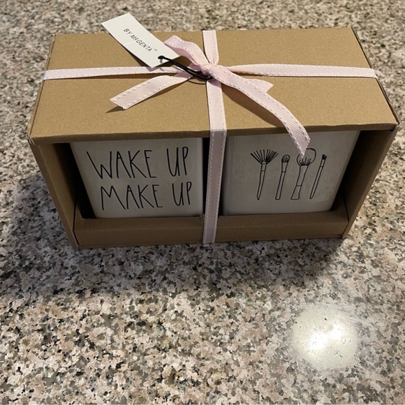 Rae Dunn Makeup Brush Holder Set - White - Picture 5 of 10